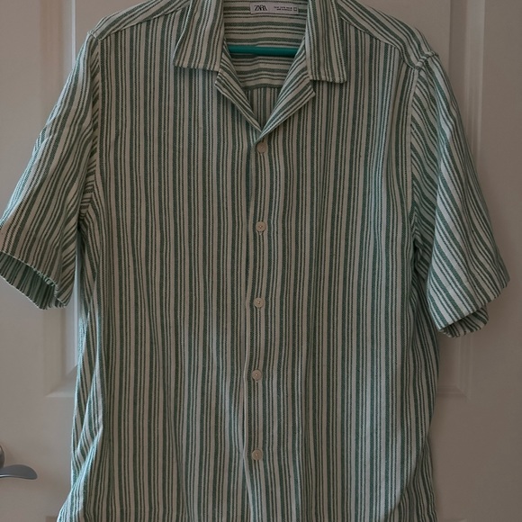 Men’s Zara shirt - Picture 3 of 3